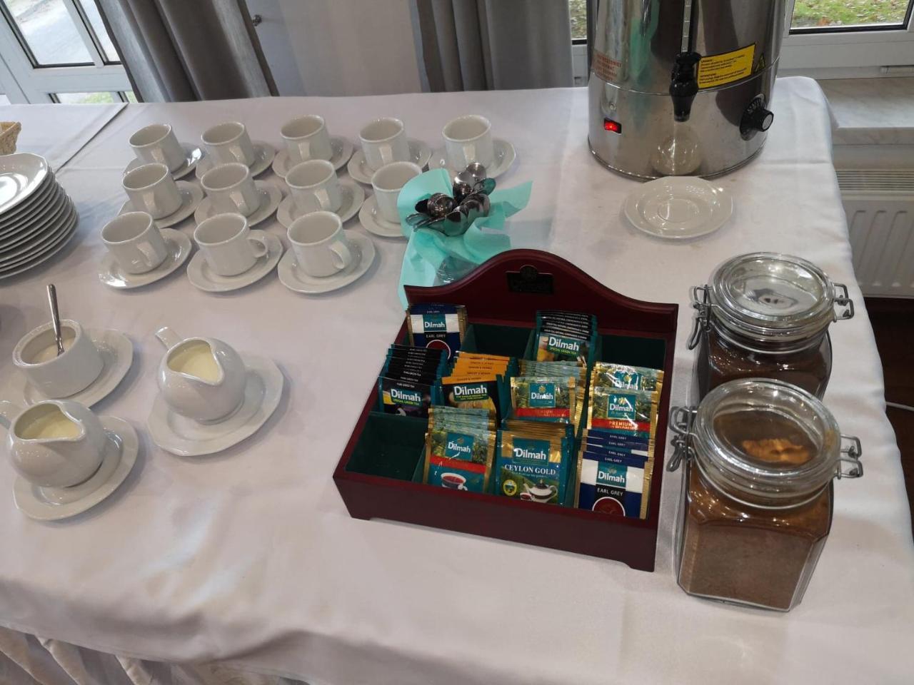 Pokoje Hotelowe Nad Jeziorem Jelen Bytów Extérieur photo